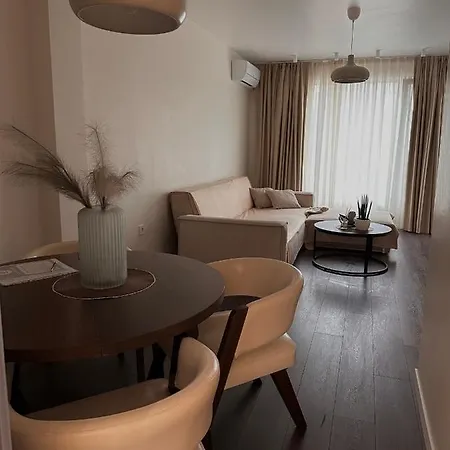 דירה New Luxury Furnished - Beach, Center & Fast Wi-fi וארנה