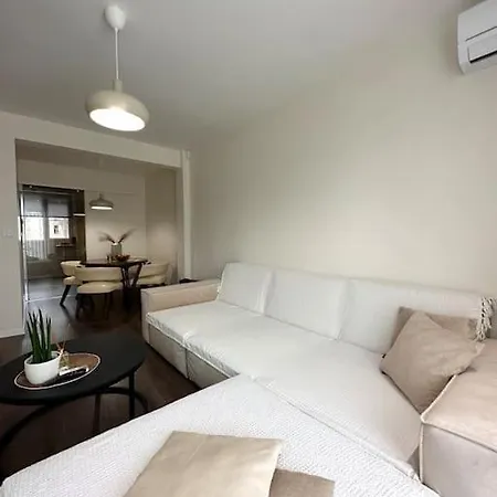 A&S Stay Varna - City Center & Parking Space